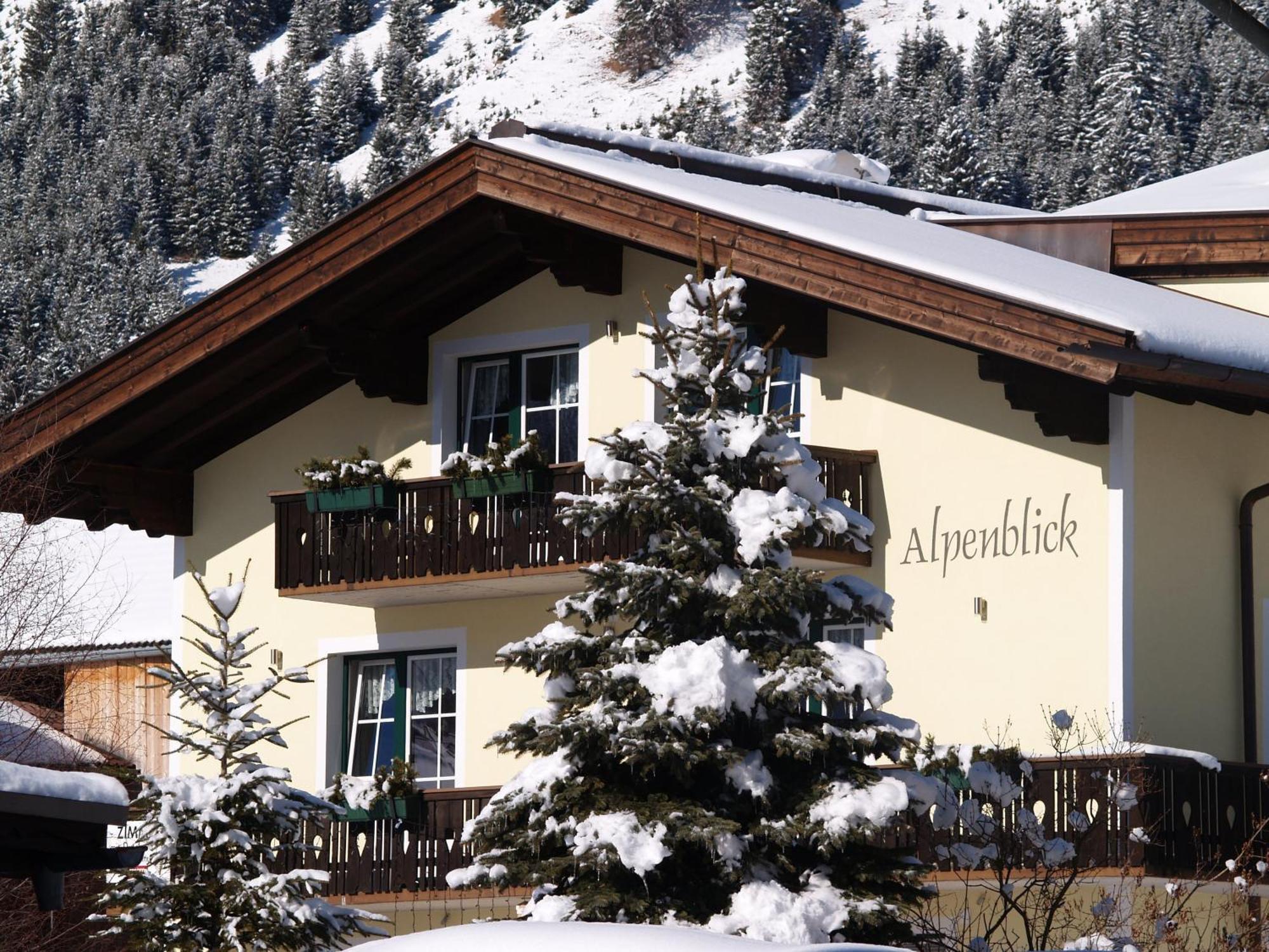 B&B Gastehaus Alpenblick Lermoos Kültér fotó