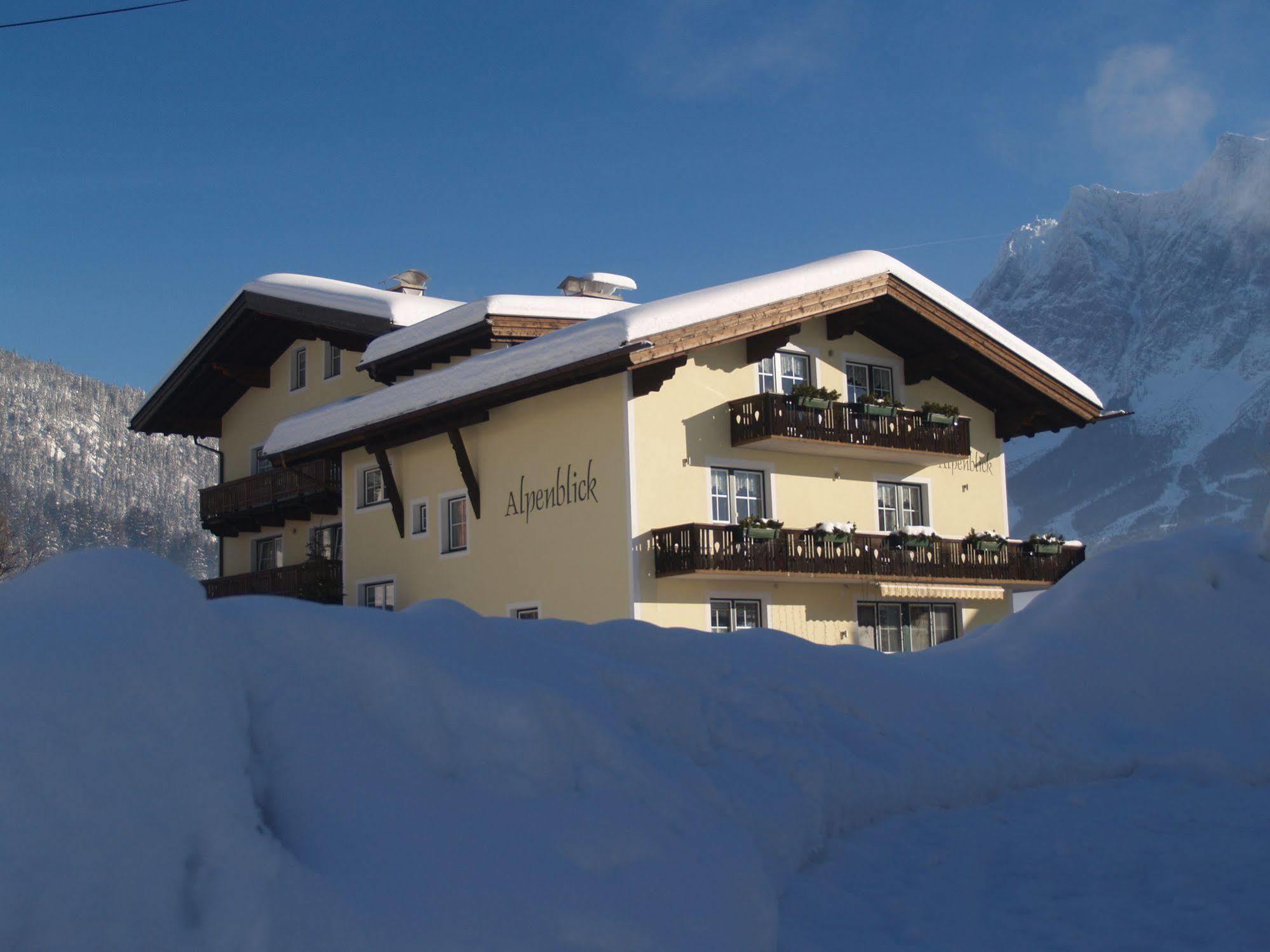 B&B Gastehaus Alpenblick Lermoos Kültér fotó